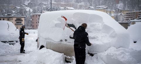 Snow chaos