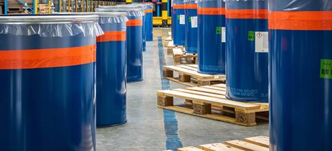 stoccaggio pallet barile chimici italia