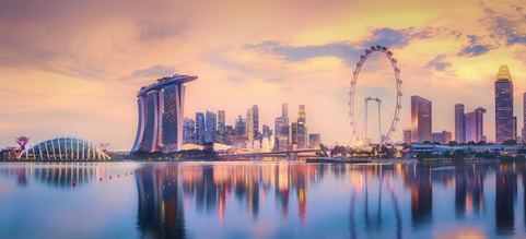 Bahía de Singapur durante el amanecer. | DSV