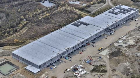 DSV’s largest logistics campus in the Nordics will help break down NOx particles to produce cleaner air