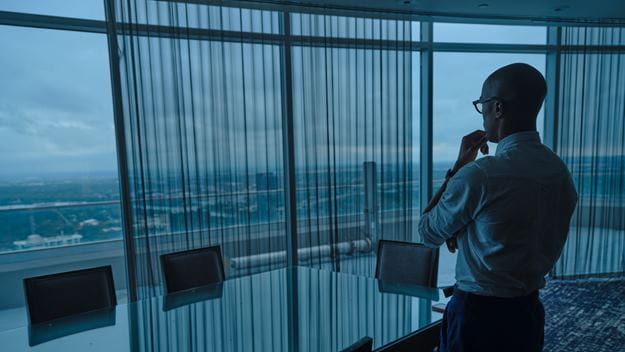 DSV Kollege im Konferenzraum