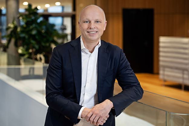 Jens Lund in the office in Hedehusene