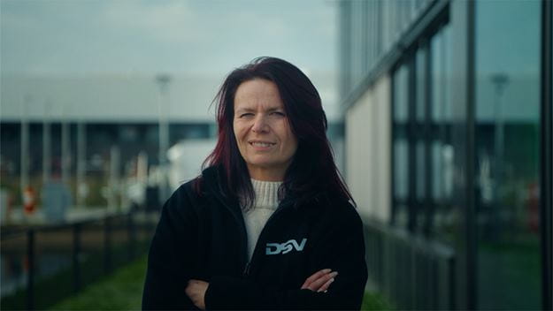 dsv transport and logistics careers